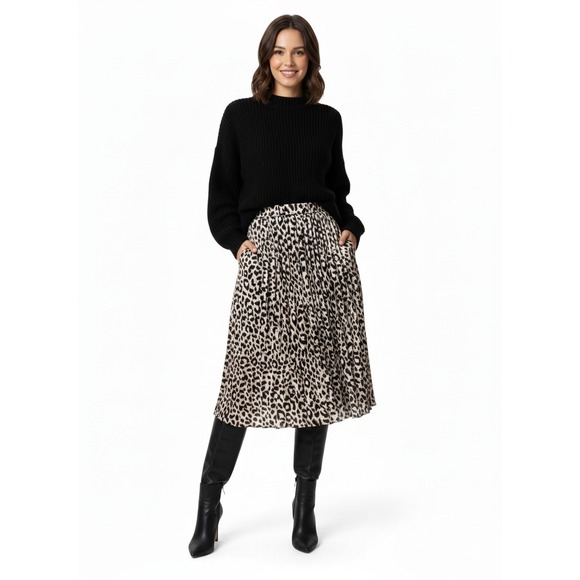 Sadie & Love Dresses & Skirts - Sadie & Love Leopard Print Midi Skirt Animal Print Elastic Waist Size L Mobwife